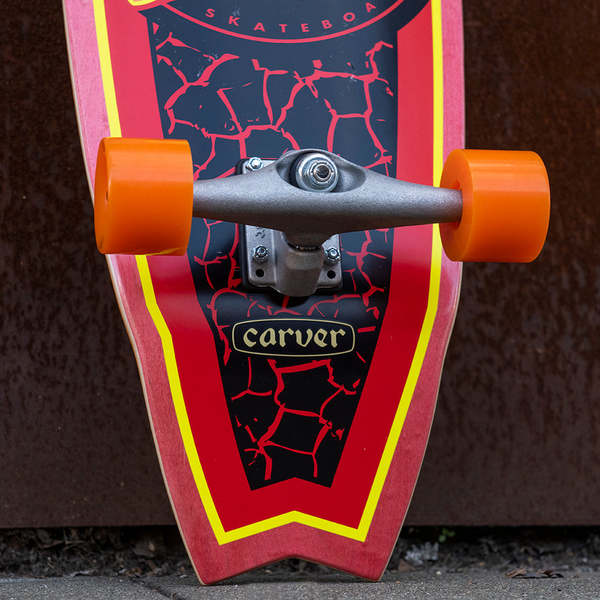 Santa Cruz Complete Cruiser Flame Dot Shark