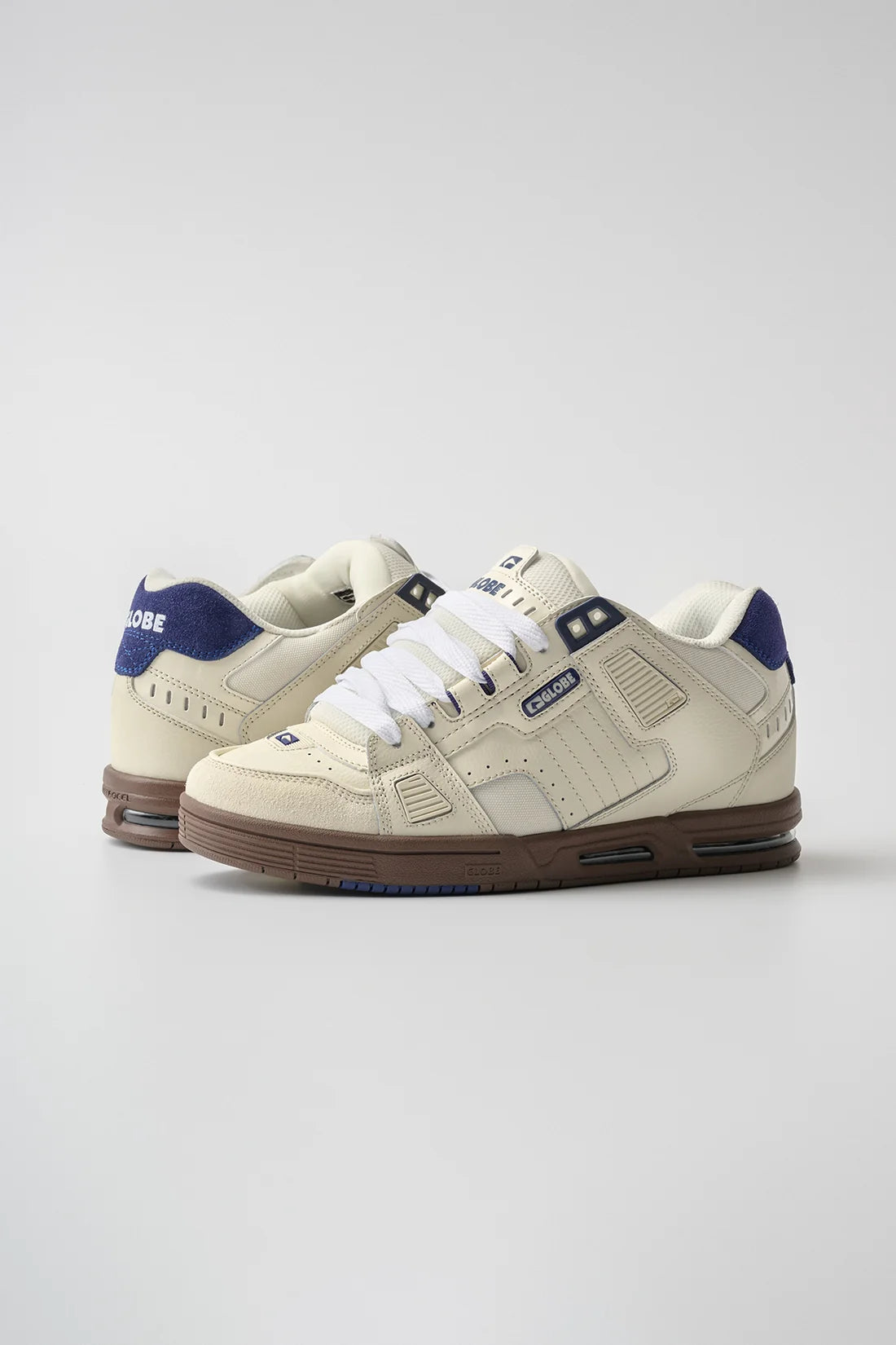 Sabre Antique White - Blue