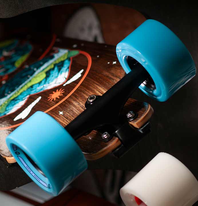 Comment choisir son plateau de longboard Pantheon : le guide complet