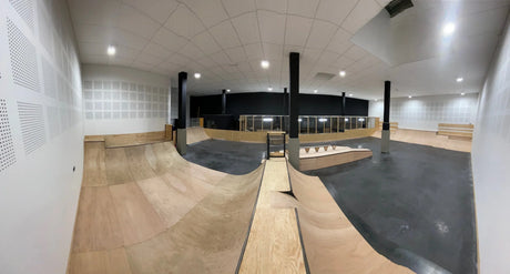 Skatepark de l'Encan à La Rochelle : le guide du park indoor et de la street plaza