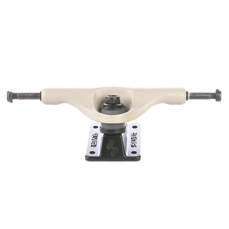 Silver M-Cls 8.0 Skateboard Truck 3