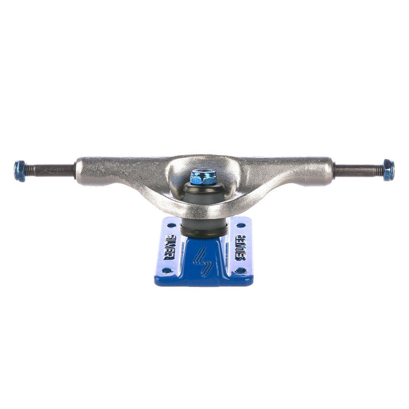 Silver M-Cls 8.25 Skateboard Truck 2