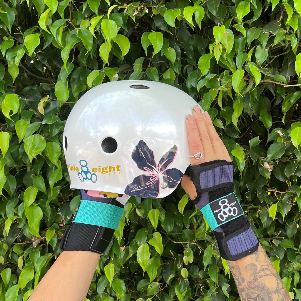 Triple Eight The Certified Sweatsaver Casque 11