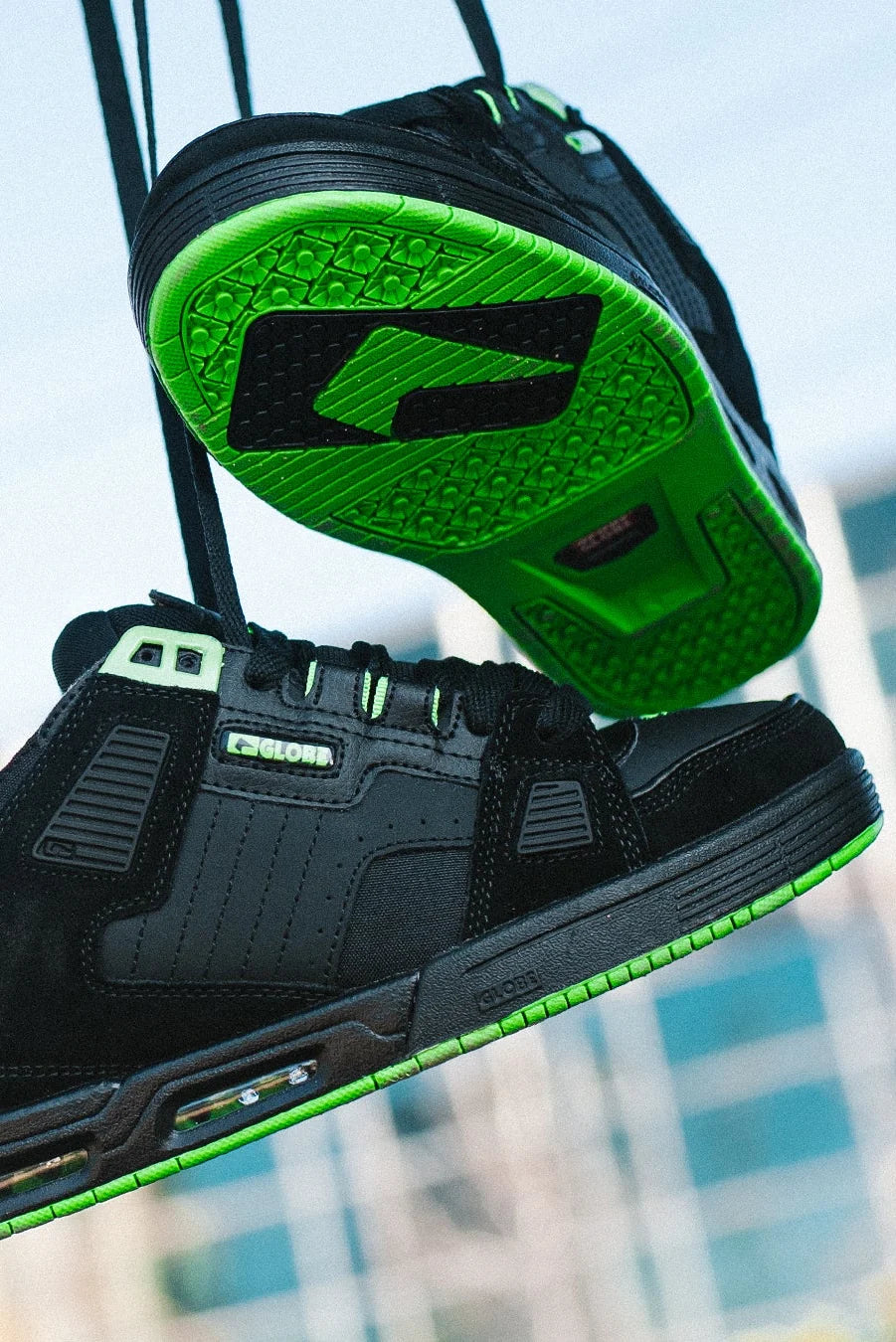 Chaussure de skate Globe Sabre Black Green