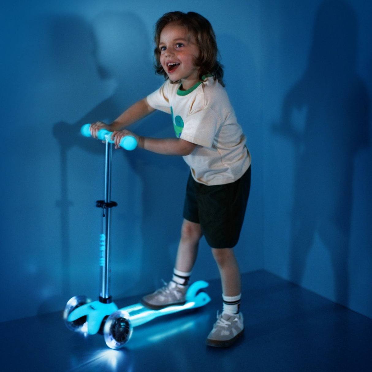 Mini Micro Deluxe Glow Aqua Led