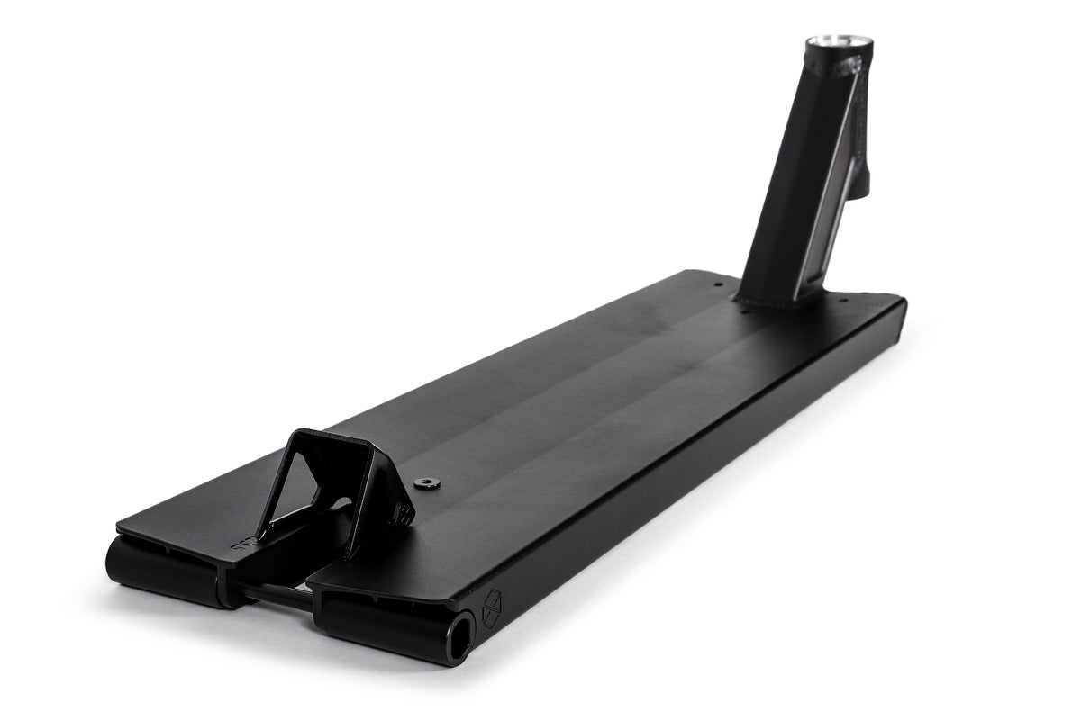Deck Native Cargo Noir