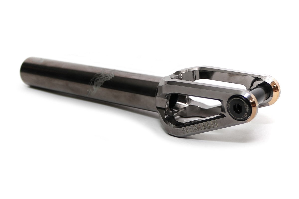 Fourche Ethic Dtc Nemesis Ics Noir Chrome