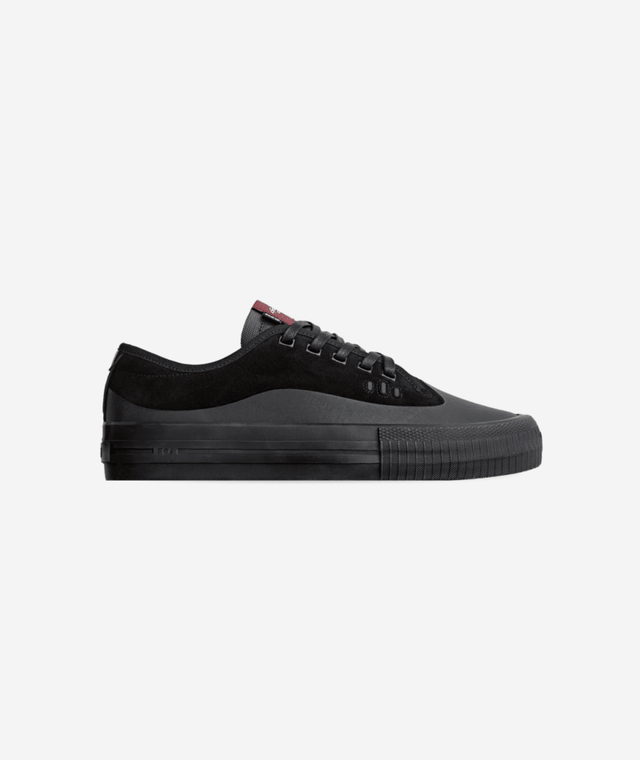 Gillette Black - Black Suede