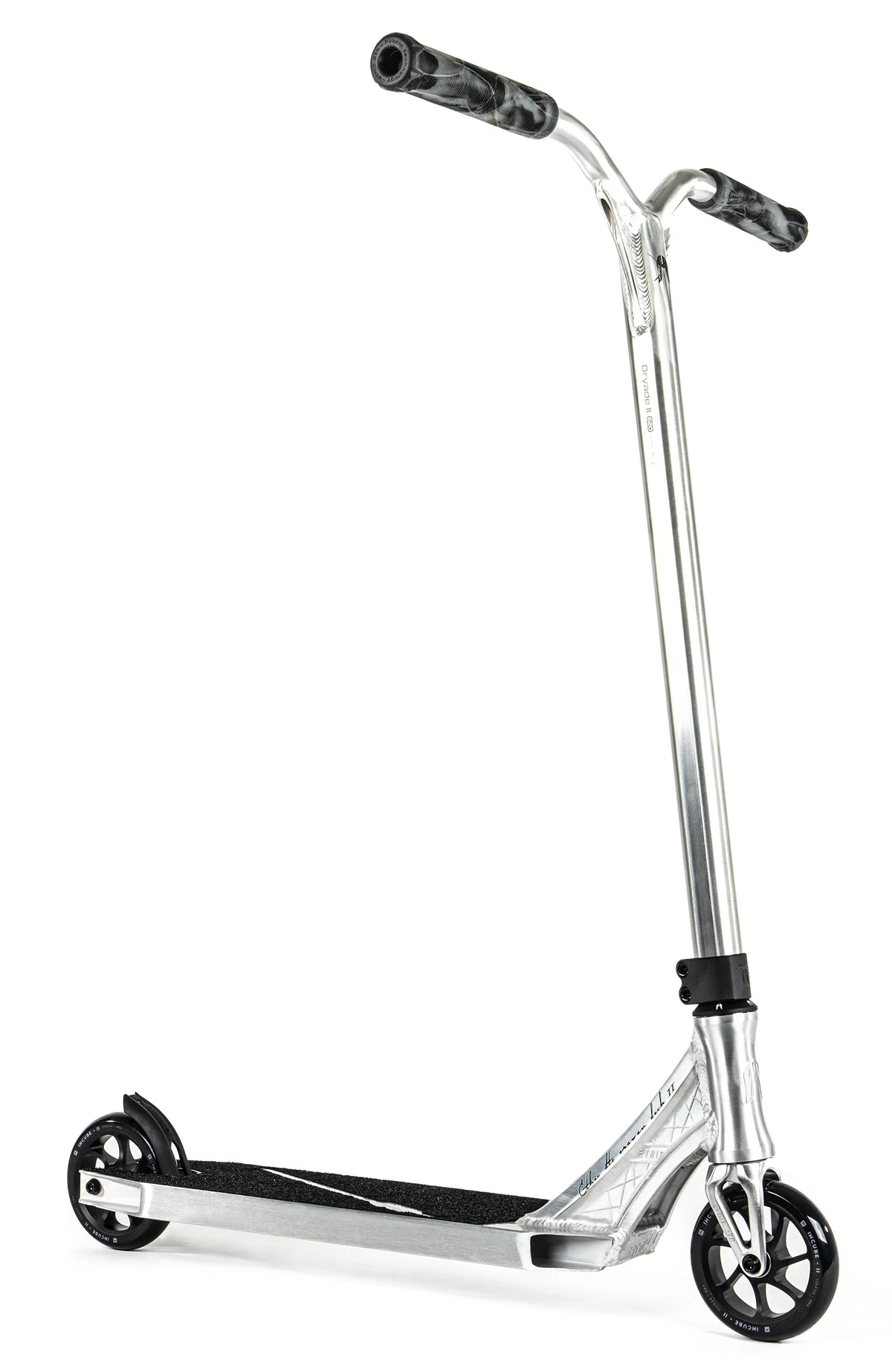 Trottinette freestyle Ethic DTC Erawan V2 Brushed complète, vue de profil, guidon Y-bar et pièces en aluminium brossé