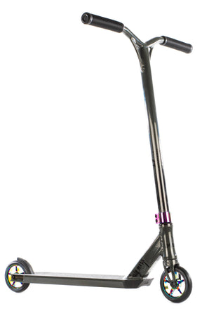 Trottinette freestyle Versatyl Bloody Mary Néochrome complète, vue de profil, guidon Y-bar noir et pièces néochrome