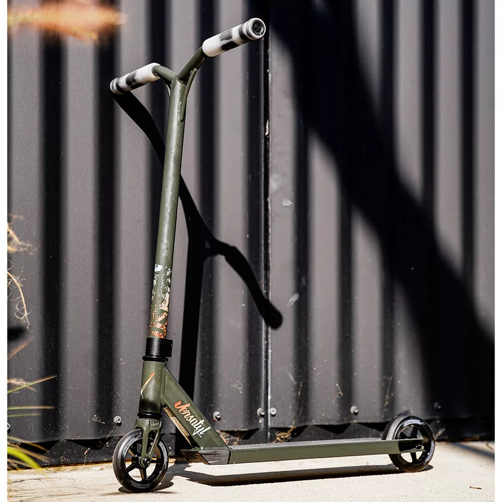 Trottinette Versatyl Bloody Mary V2 Noir
