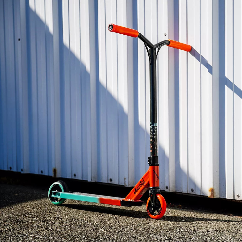 Trottinette Versatyl Cosmopolitan V2 Orange Bleu