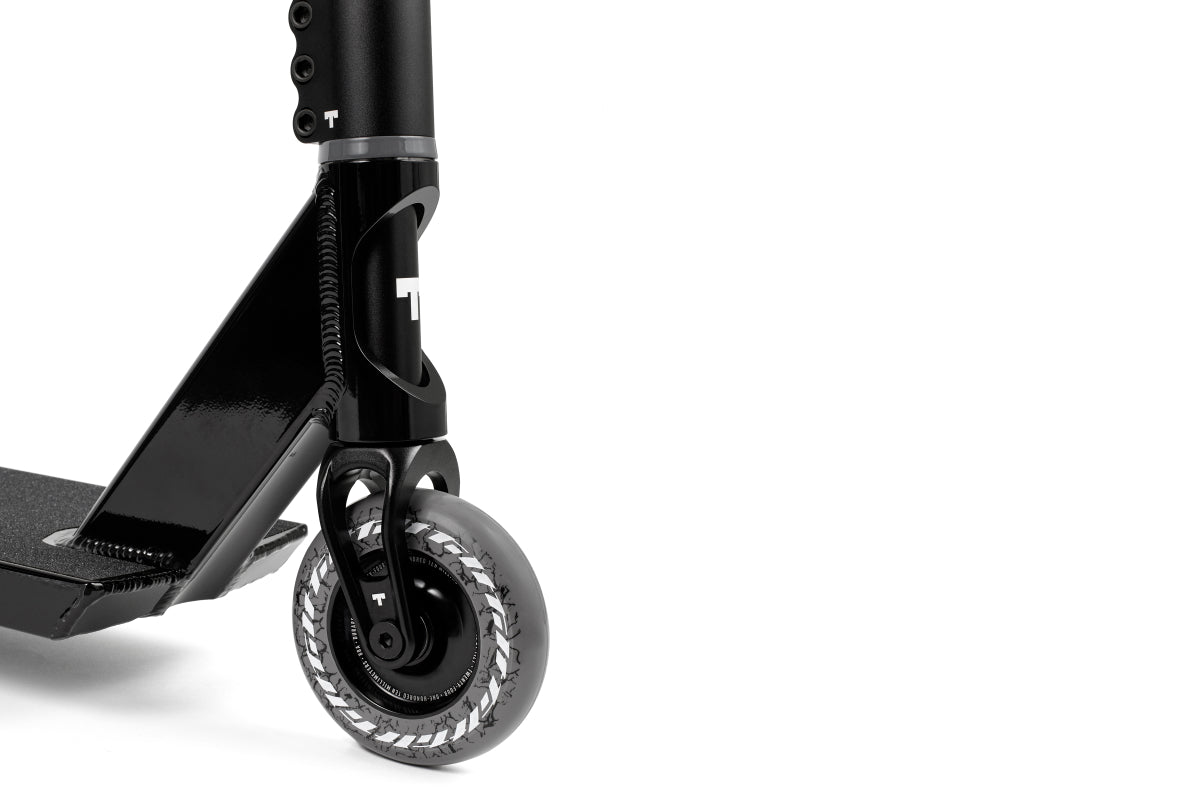 Trottinette Tilt Contact Shattered