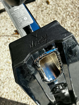 Embout de deck Versatyl et soudures du deck aluminium chromé, trottinette freestyle Bloody Mary V2 S2S